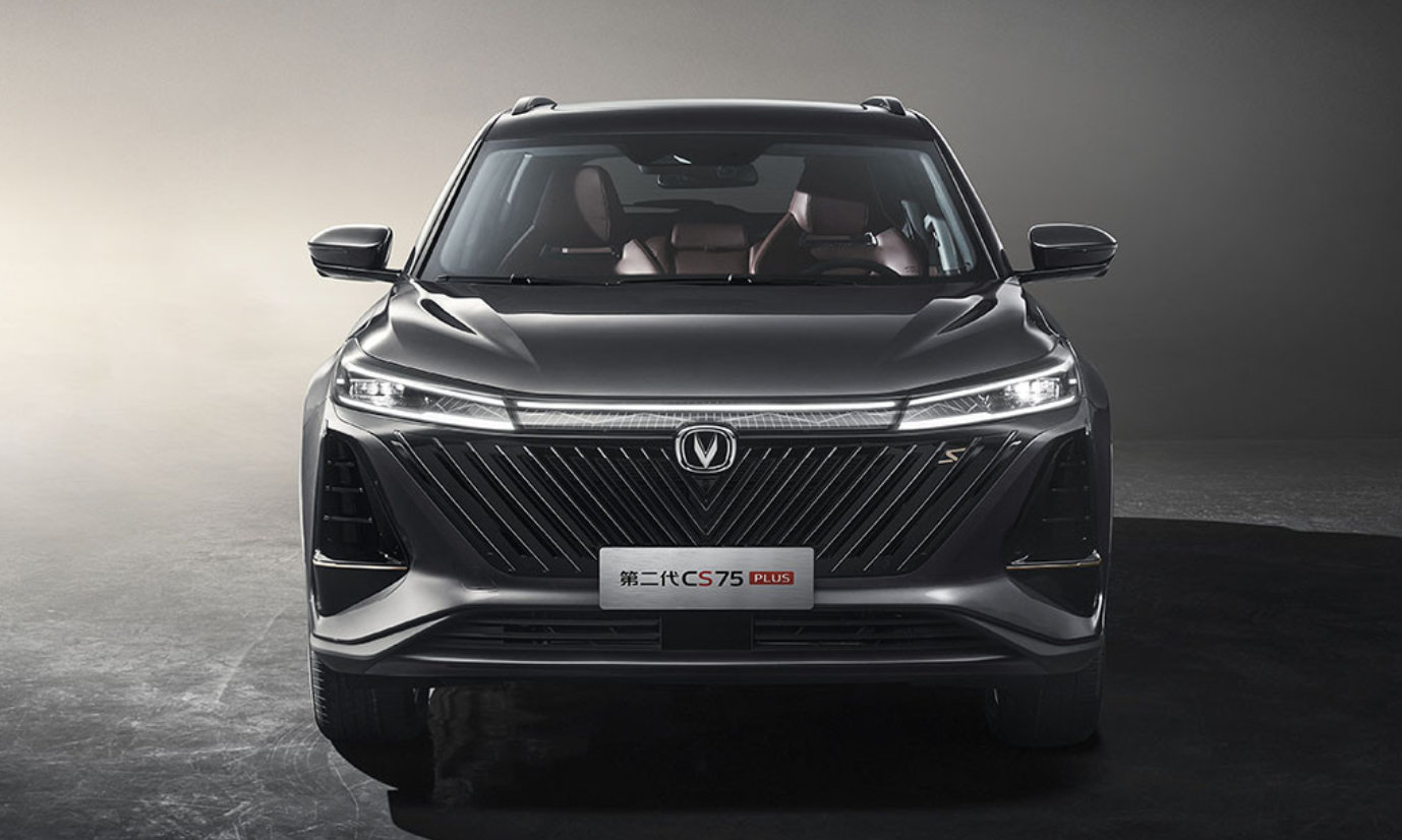 两种格栅设计长安cs75plus中期改款官图发布