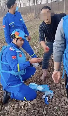 3名蓝天救援队员遇难：常在高风险中“裸奔”，仅有3元意外险休闲区蓝鸢梦想 - Www.slyday.coM