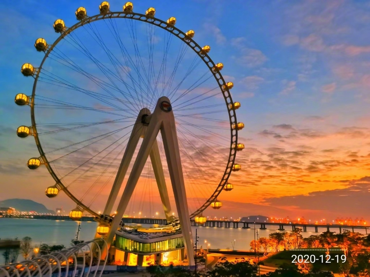 湾区之光摩天轮 深圳之眼 :摄影师刘旭_高清图集_新浪网