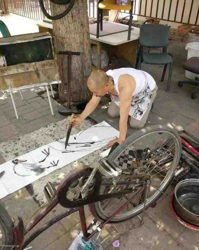 一语中的，季德祥反对画家粉饰自己，认为这就是江湖画家休闲区蓝鸢梦想 - Www.slyday.coM