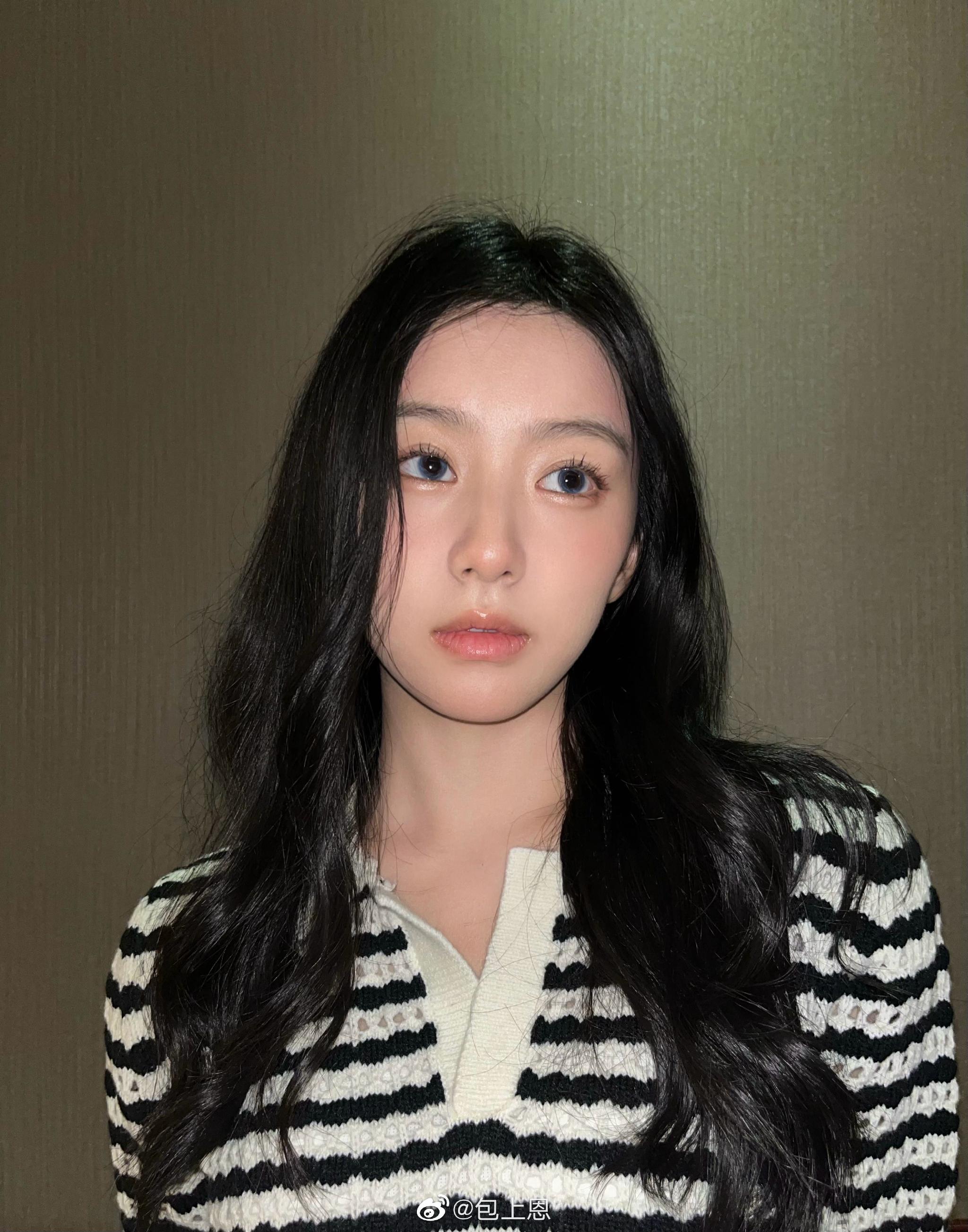 包上恩好像有点不一样