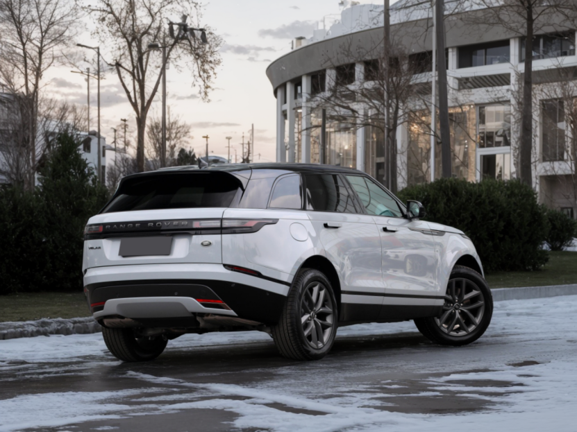 揽胜星脉提供多元化选择内外兼修的豪华驾座