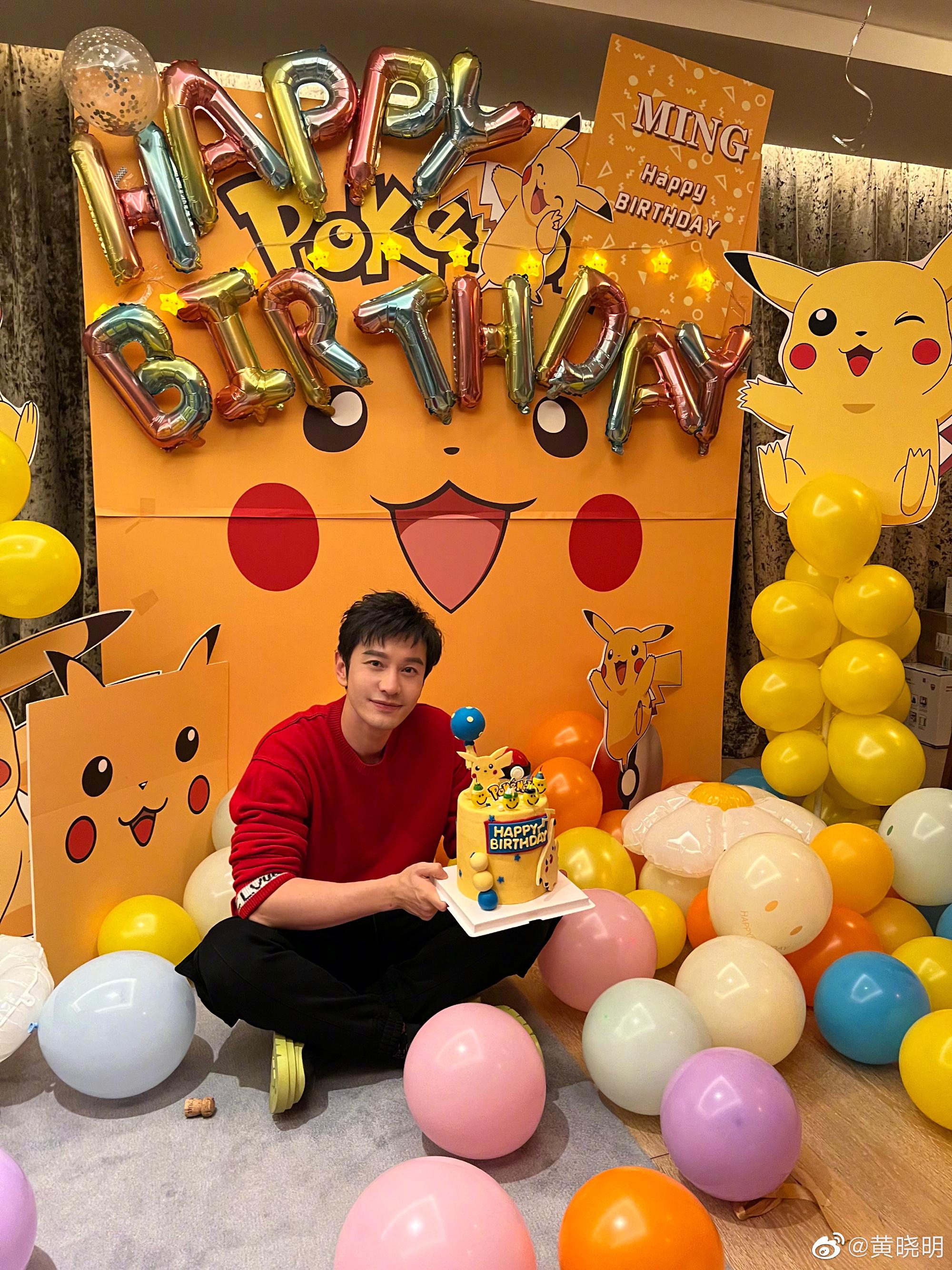 黄晓明晒小海绵手写的生日祝福好可爱的字体呐