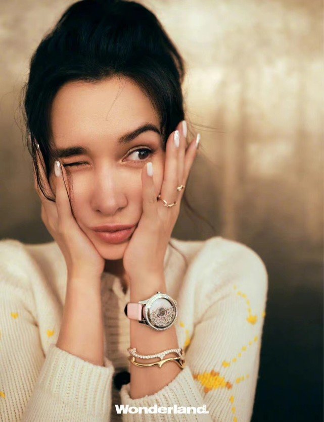 韩庚夫妇七夕封面大片超甜！卢靖姗穿睡衣大方露出孕肚，一点没胖休闲区蓝鸢梦想 - Www.slyday.coM