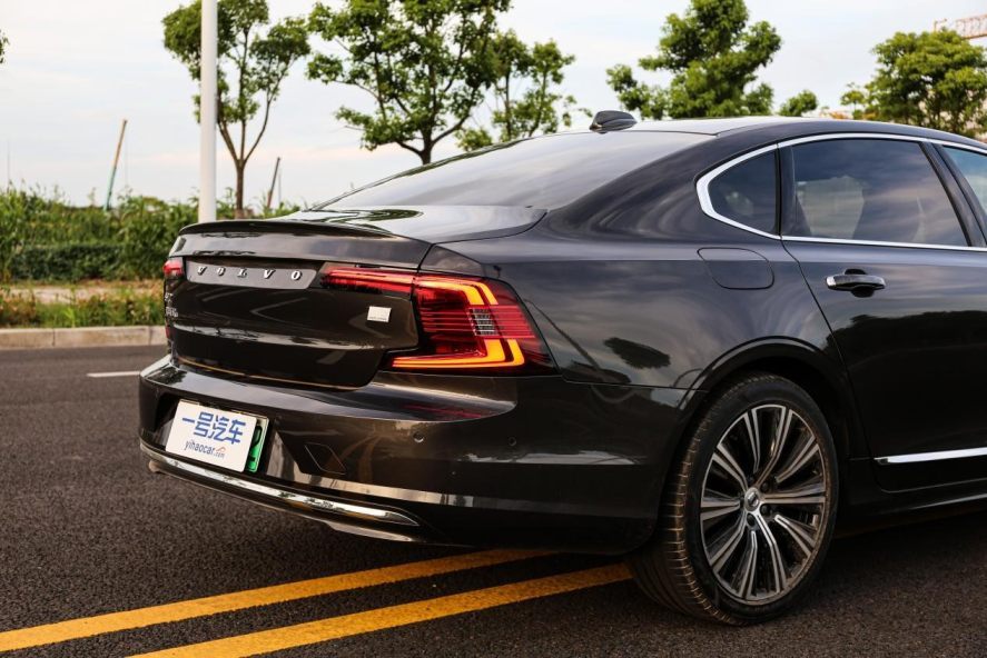 当优雅遇上激情试驾沃尔沃s90t8