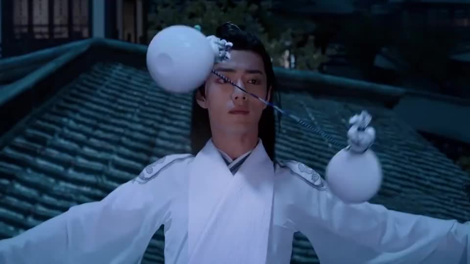 陈情令蓝湛打碎魏婴一坛天子笑气的魏婴和他作对这段太可爱