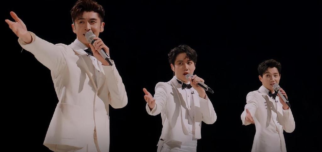 张智霖在《披荆斩棘》舞台上，告白袁咏仪，补办婚礼圆梦休闲区蓝鸢梦想 - Www.slyday.coM