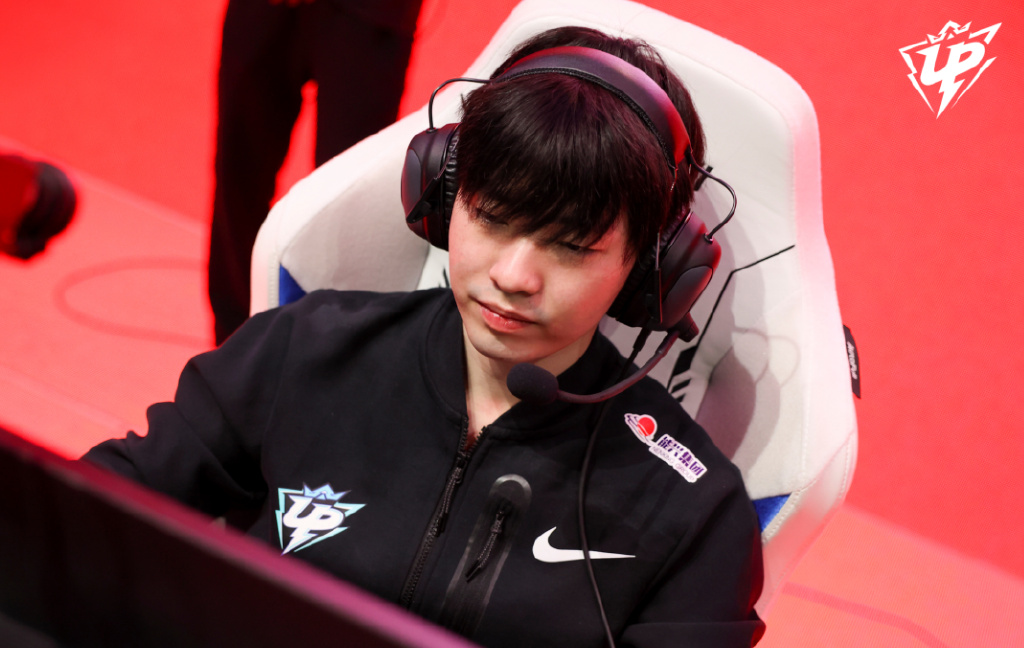 果子哥尽力了up不敌fpx遭遇两连败tes重回东部第一