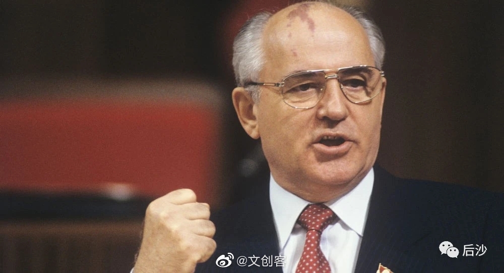 1990年10月3日两德统一 10月15日 戈尔巴乔夫获得了诺贝尔和平奖