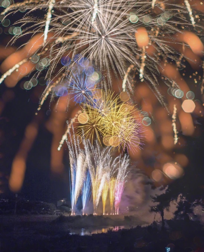 日本各地的花火大会