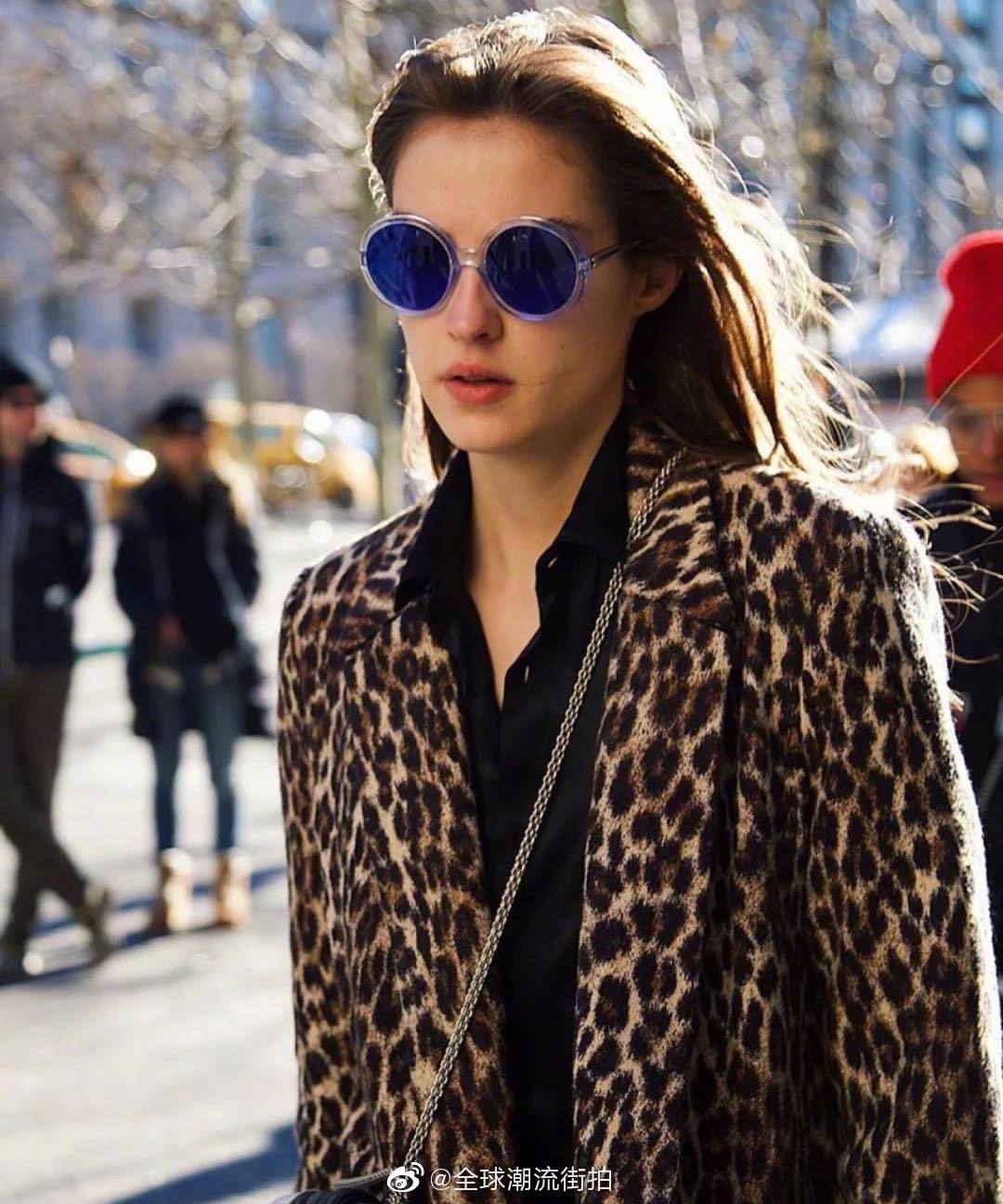 法国模特camille hurel,香奶奶的宠儿,颜值逆天……__财经头条