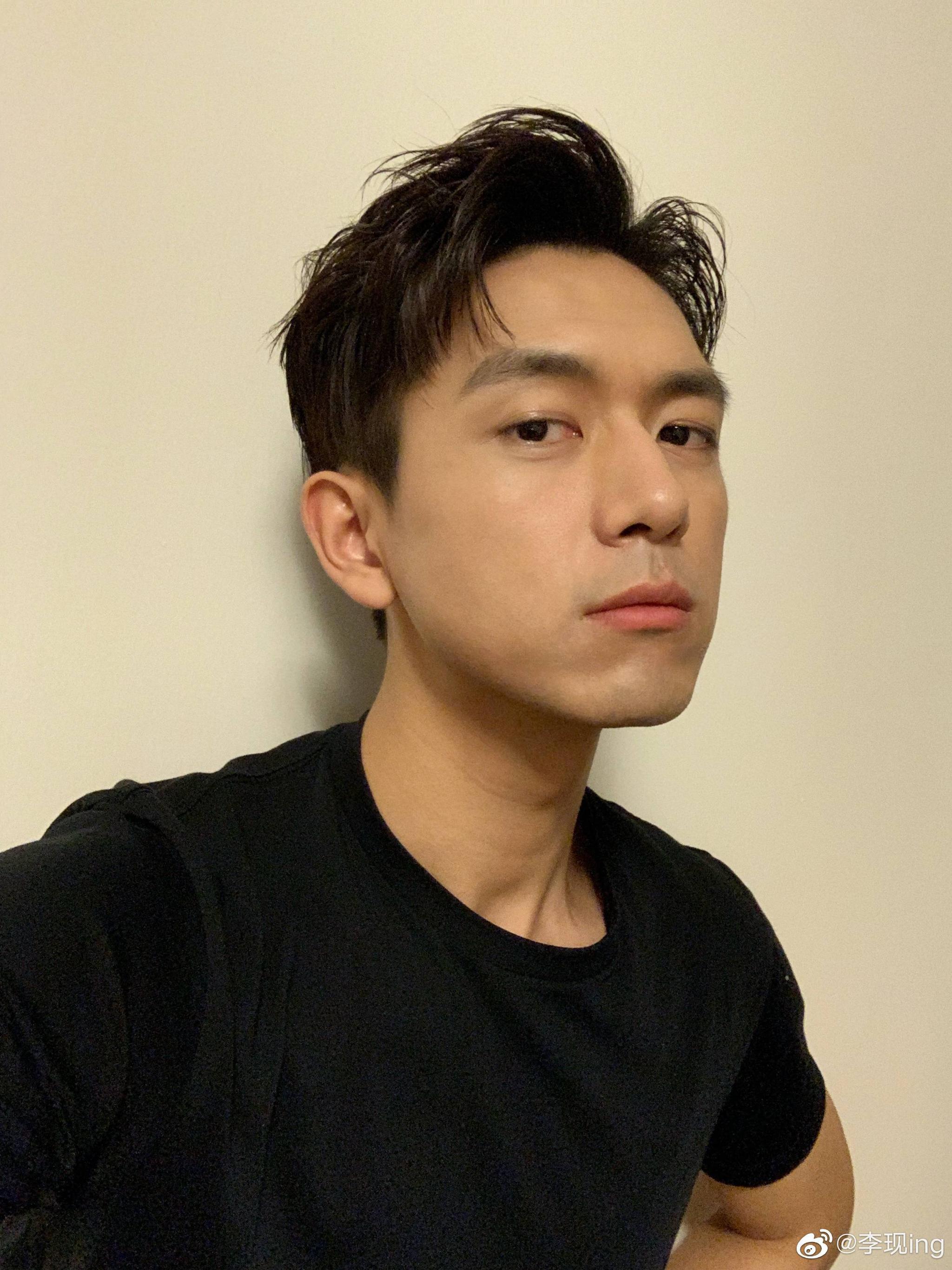 李现发飙让代拍给他点自由.追星也要适可而止吧_高清图集_新浪网