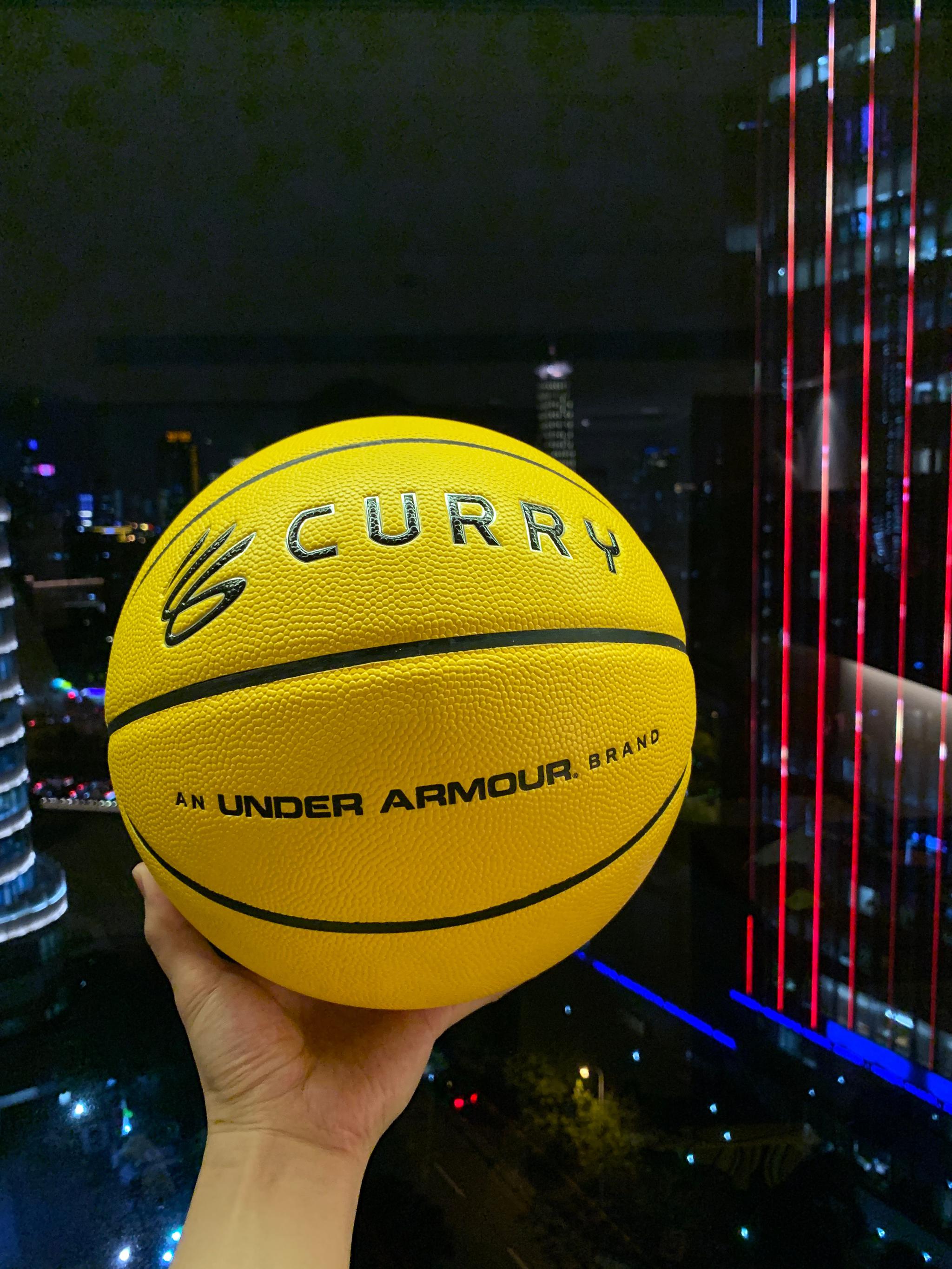 curry brand正式发布,未来25年间计划扶持125个青少年运动员成长计划