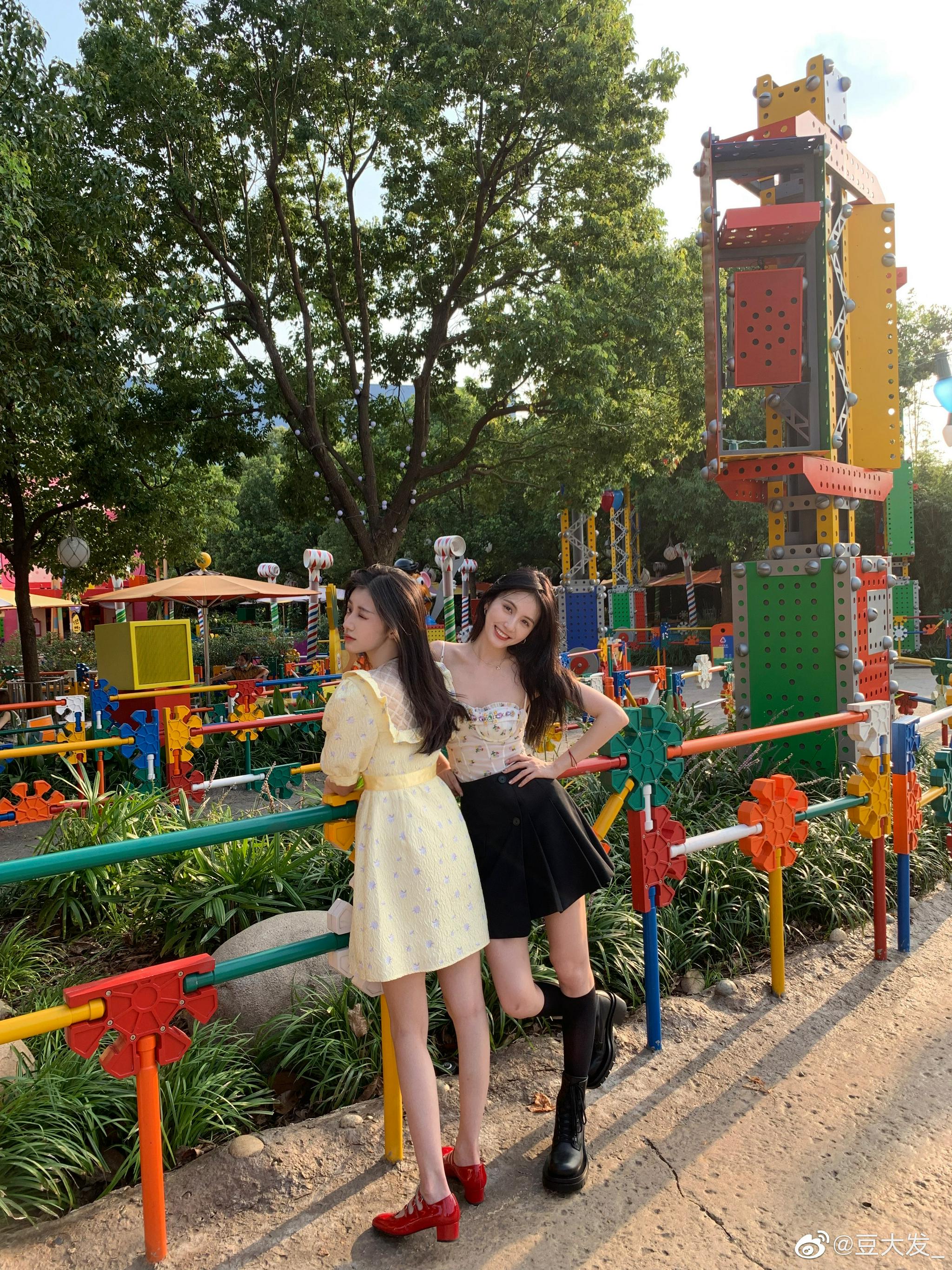 巩固一下迪士尼美女的地位 @黄羿piggy x__财经头条