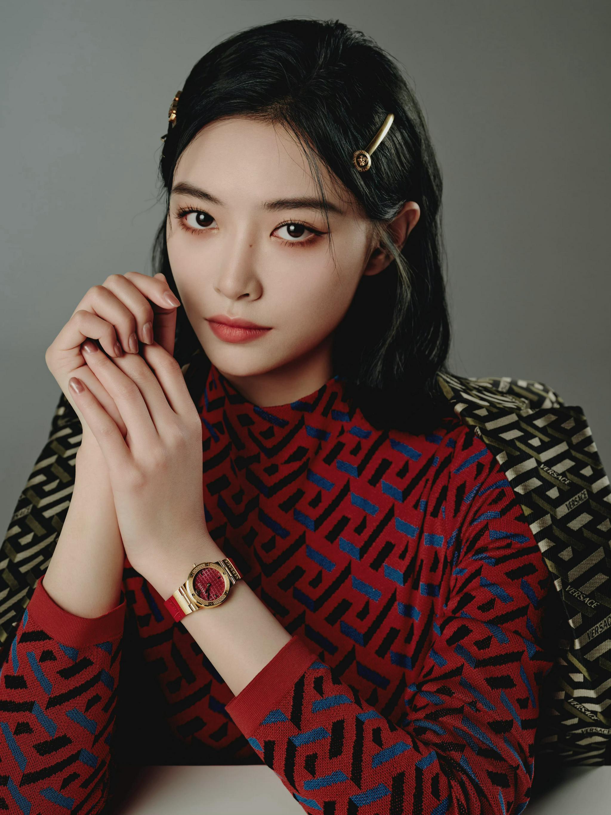 许佳琪最新品牌大片时尚完成度和表现力绝了