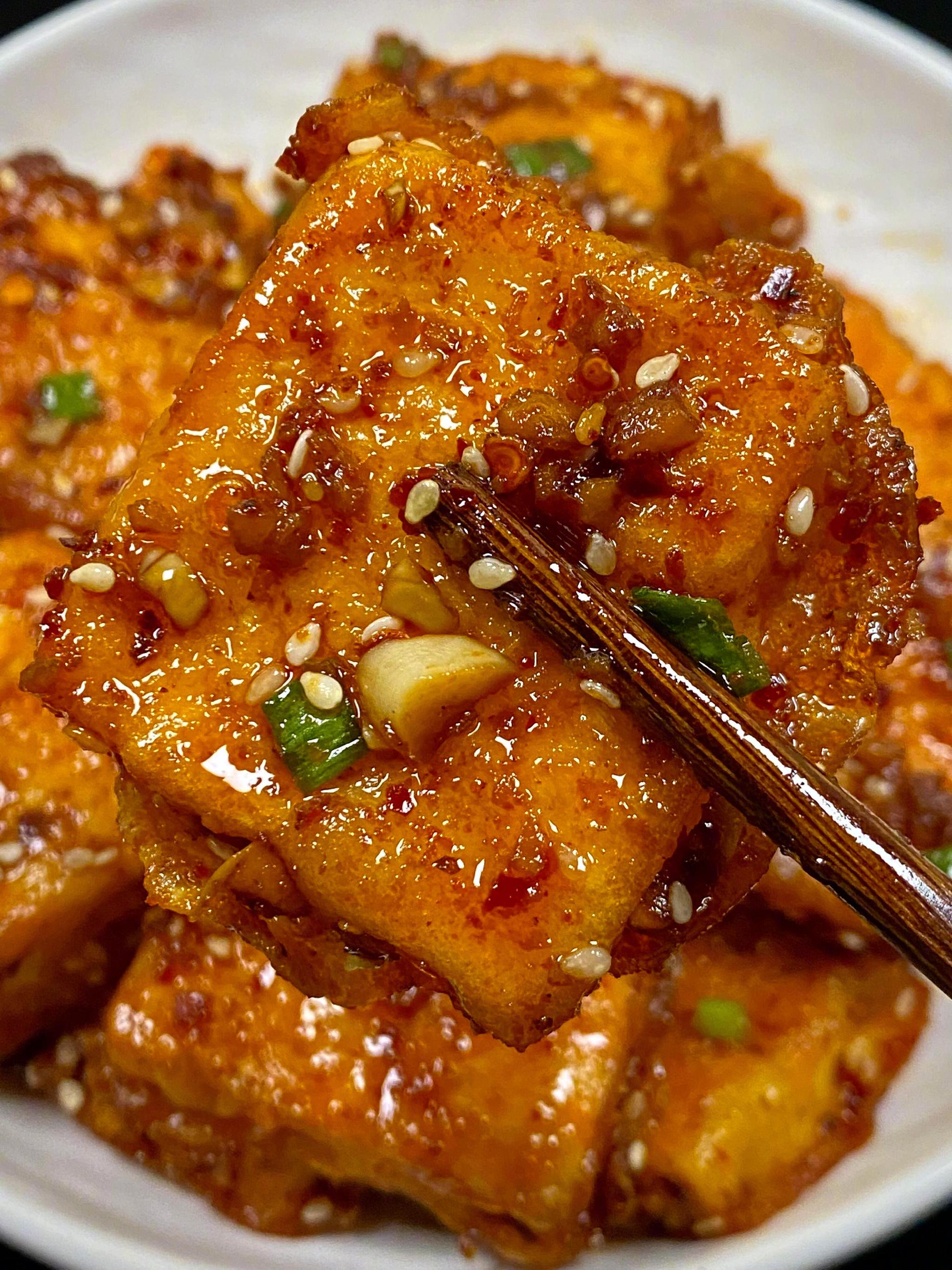 香煎脆皮豆腐 外焦里嫩,香脆可口