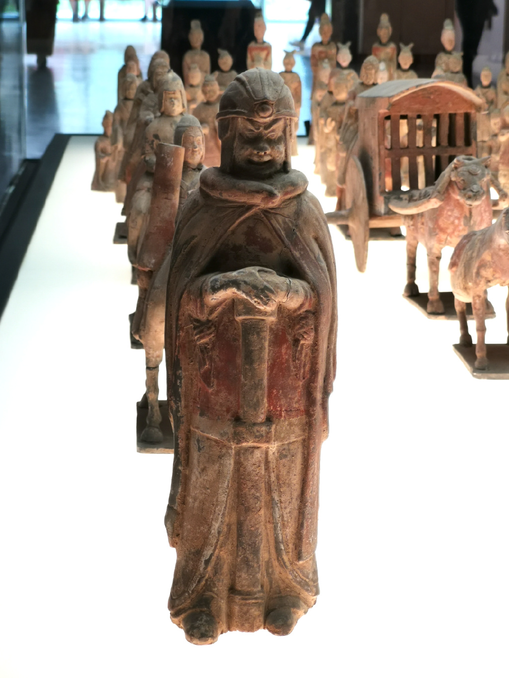 一百年来谁镇墓?聊聊北魏镇墓兽和武士俑的发展。|洛阳博物馆|武士俑|镇墓兽_新浪新闻