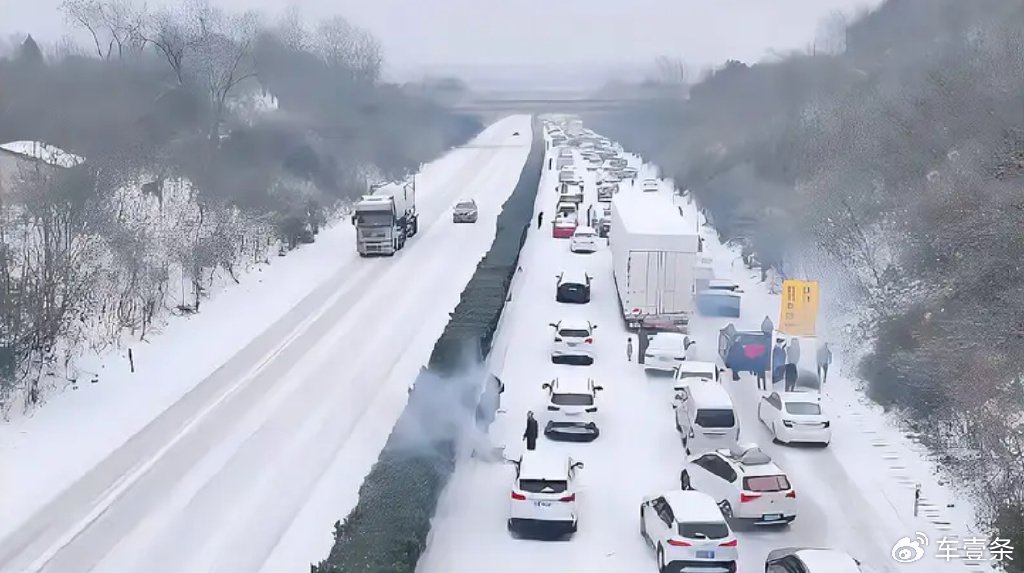 纯电动车能否适应全场景一场春运期间的大雪就是最好的检验