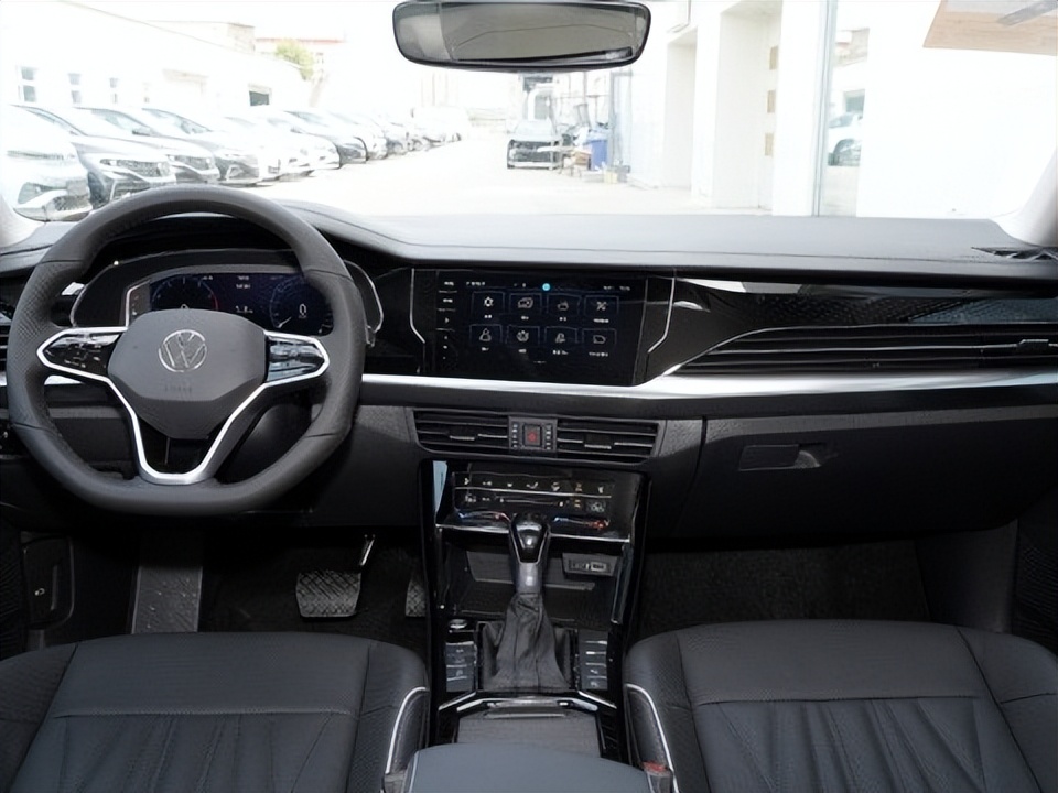 23款帕萨特280tsi新增星空脸不到20万就入手