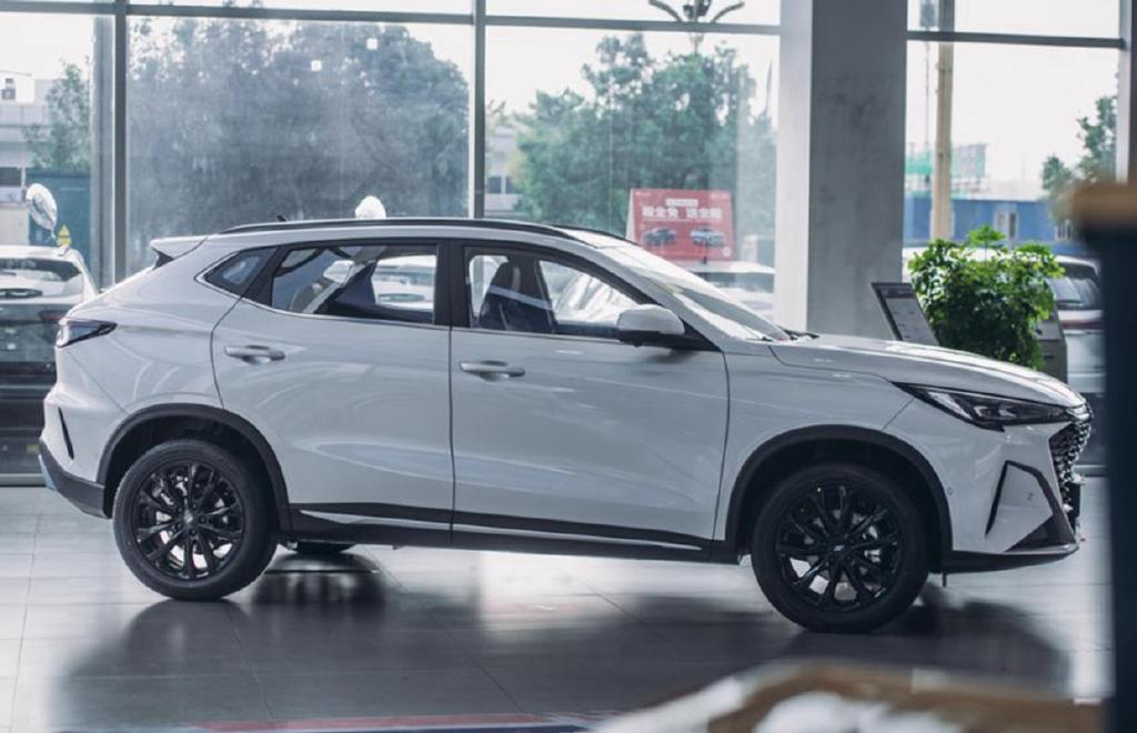 一觉醒来一个百年德系豪华品牌突然破产另一国产品牌强势崛起