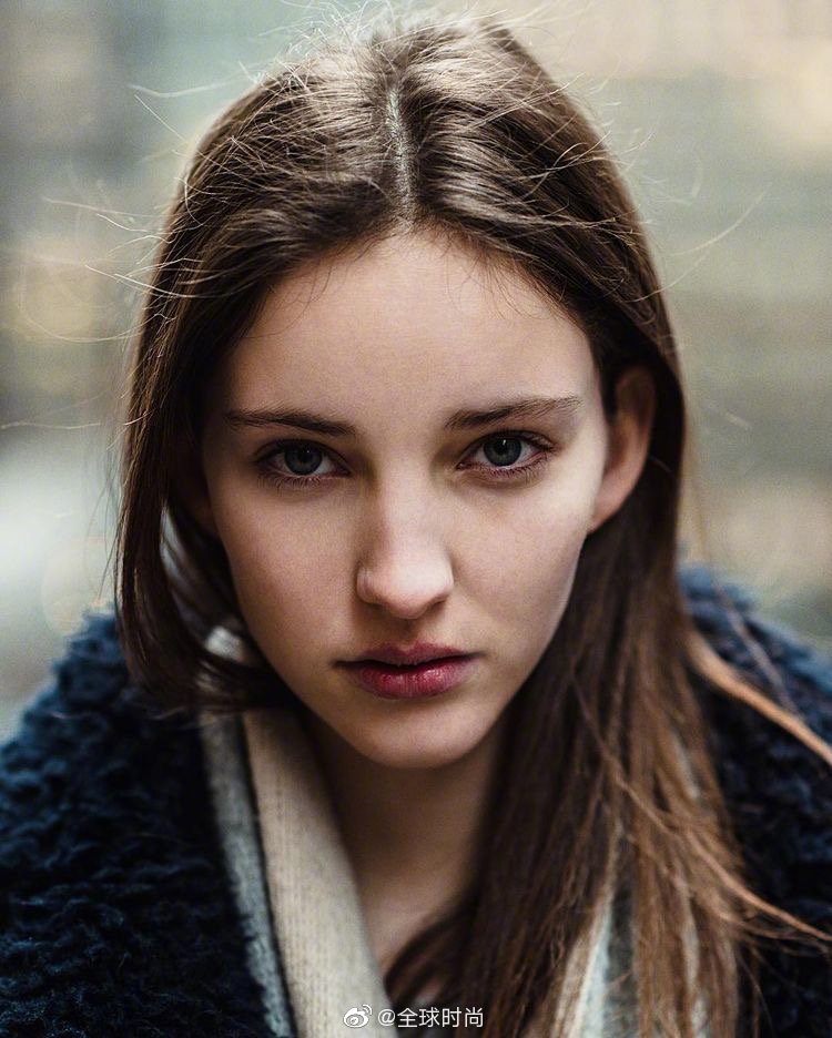 比利时仙女系超模 97年的比利时超模clémentine deraedt……__财经