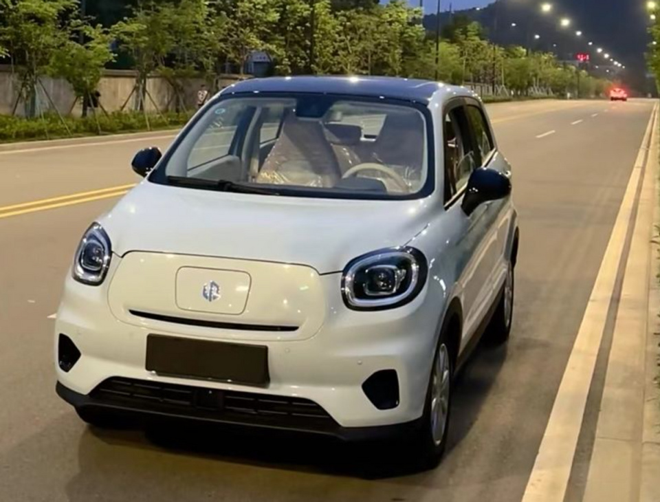 99万起!全新零跑t03再升级,最高续航403km,五菱缤果请接招-新浪汽车