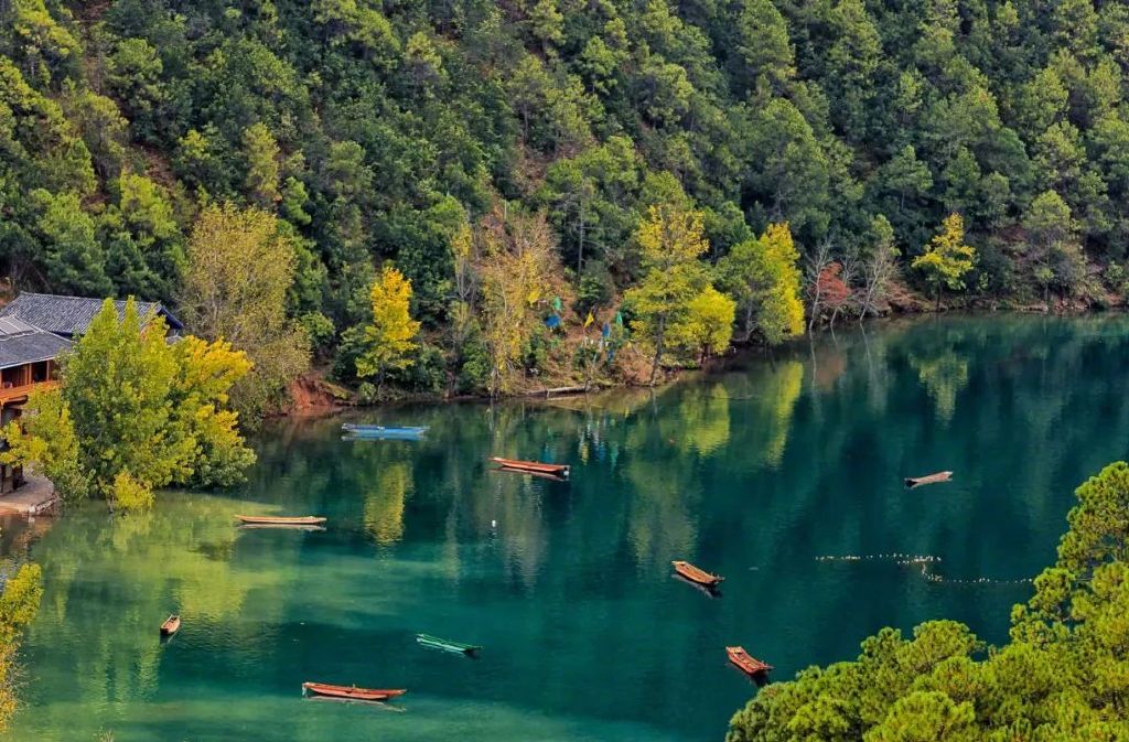 大部分中国人的生活被调成了火炉模式,几十年不遇的高温天气让凉爽