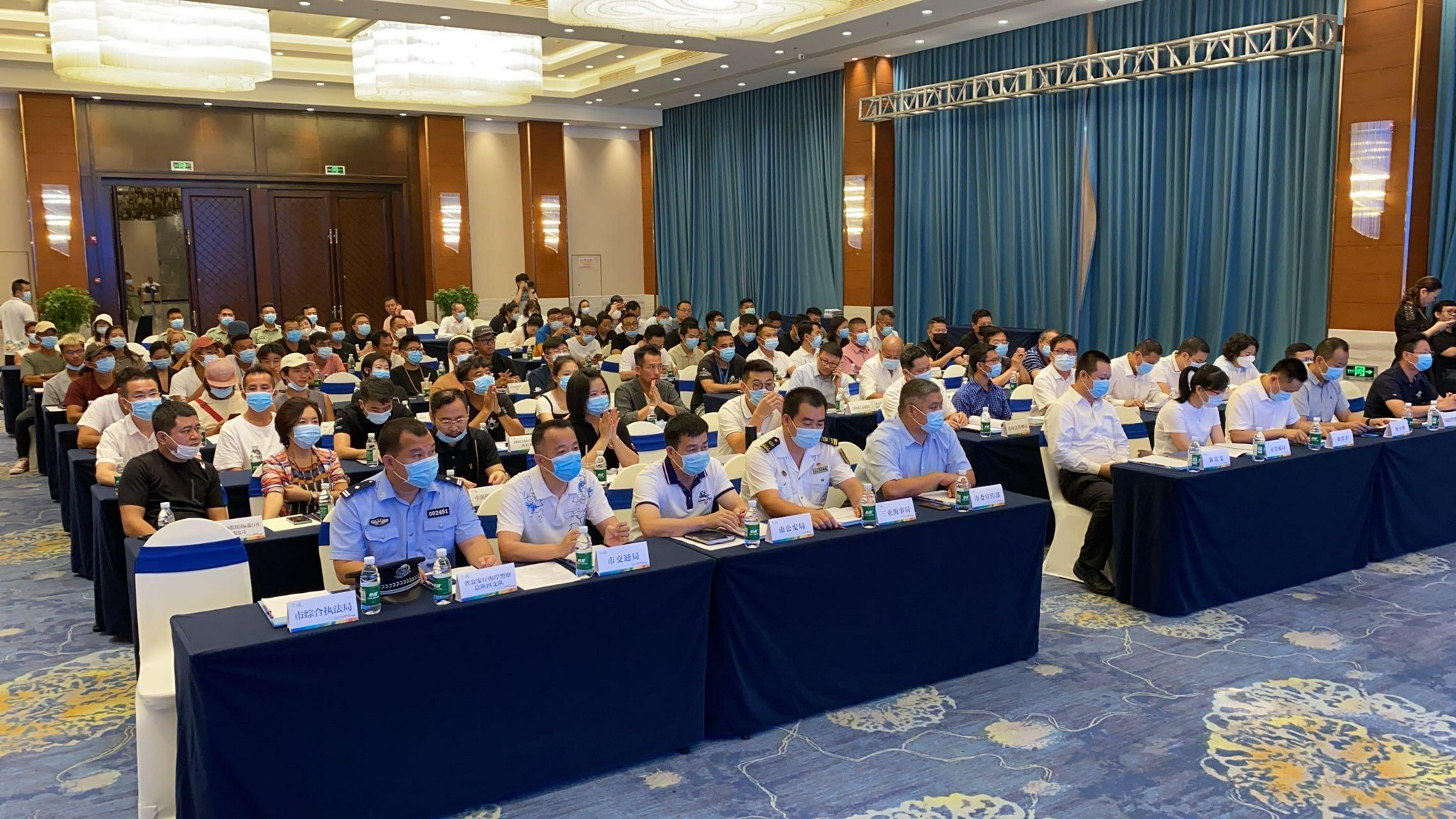 三亚发布“冲浪”和“潜水”旅游服务规范 这些行为将被处罚休闲区蓝鸢梦想 - Www.slyday.coM