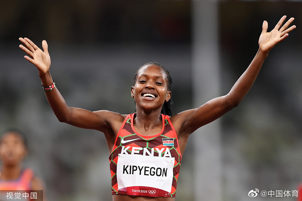 肯尼亚选手基普耶贡以3分53秒11的成绩夺得该项目金牌,并打破奥运会