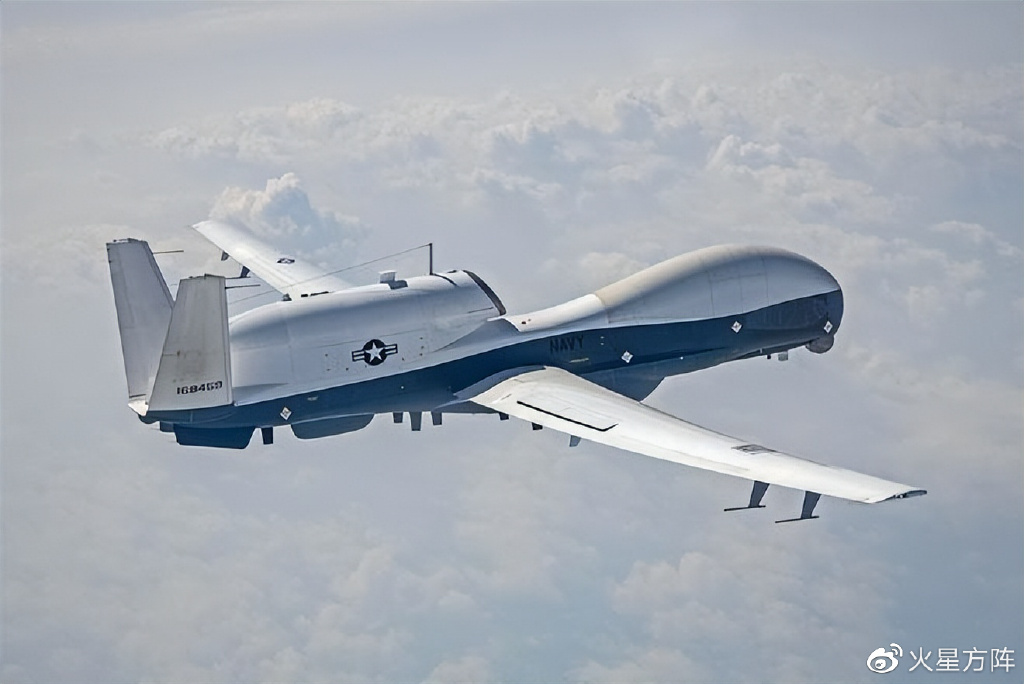 乌克兰无人机偷袭俄军机场,俄轰炸机猛烈报复__财经头条