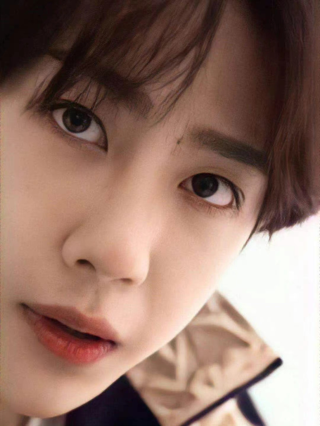 男明星怼脸拍,你最吃谁的颜__财经头条