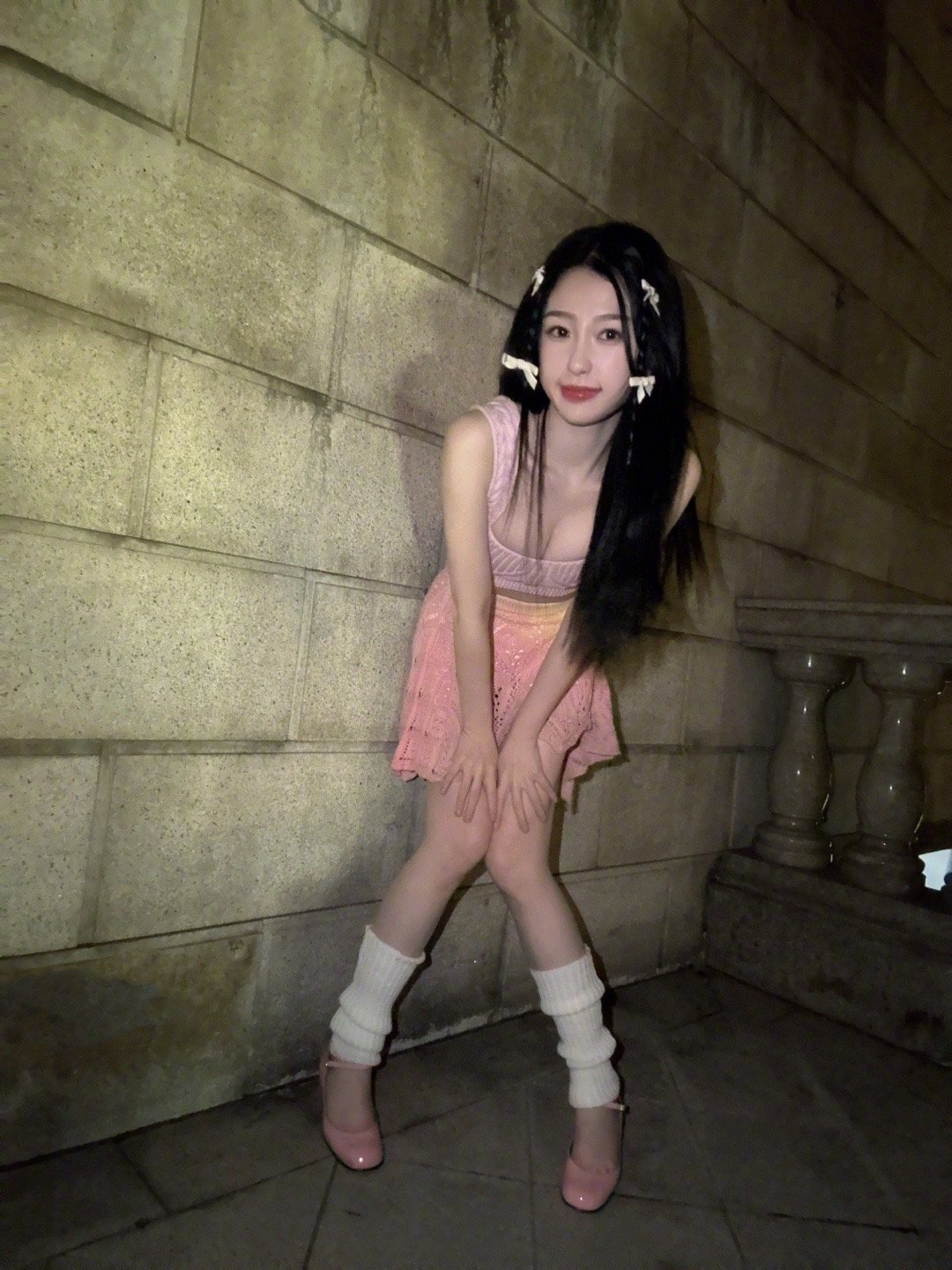 虞书欣这身材真的绝了好辣好漂亮