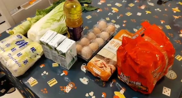 杭州一地调整为中风险地区！最新现场，记者直击休闲区蓝鸢梦想 - Www.slyday.coM