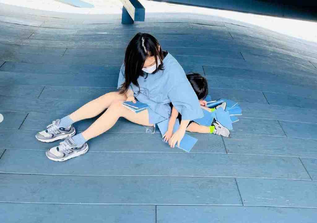 歌手徐佳莹官宣怀二胎,透露腹中是女宝,儿女双全超幸福休闲区蓝鸢梦想 - Www.slyday.coM 歌手徐佳莹官宣怀二胎,透露腹中是女宝,儿女双全超幸福休闲区蓝鸢梦想 - Www.slyday.coM