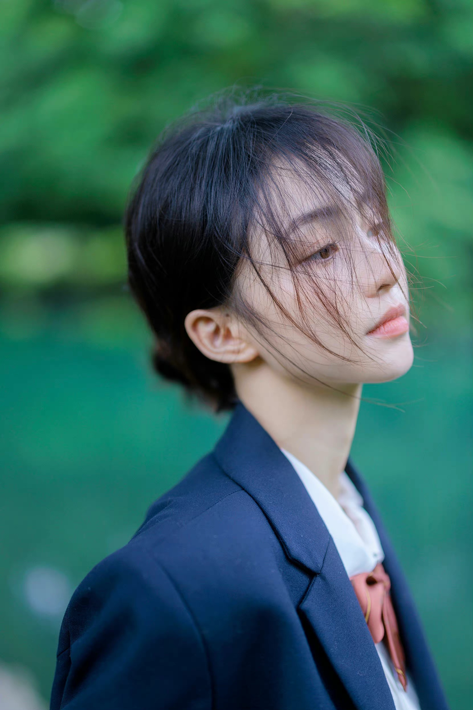 出镜:@漆昱辰duebass 摄影:@wynn温馨 67慢慢理解