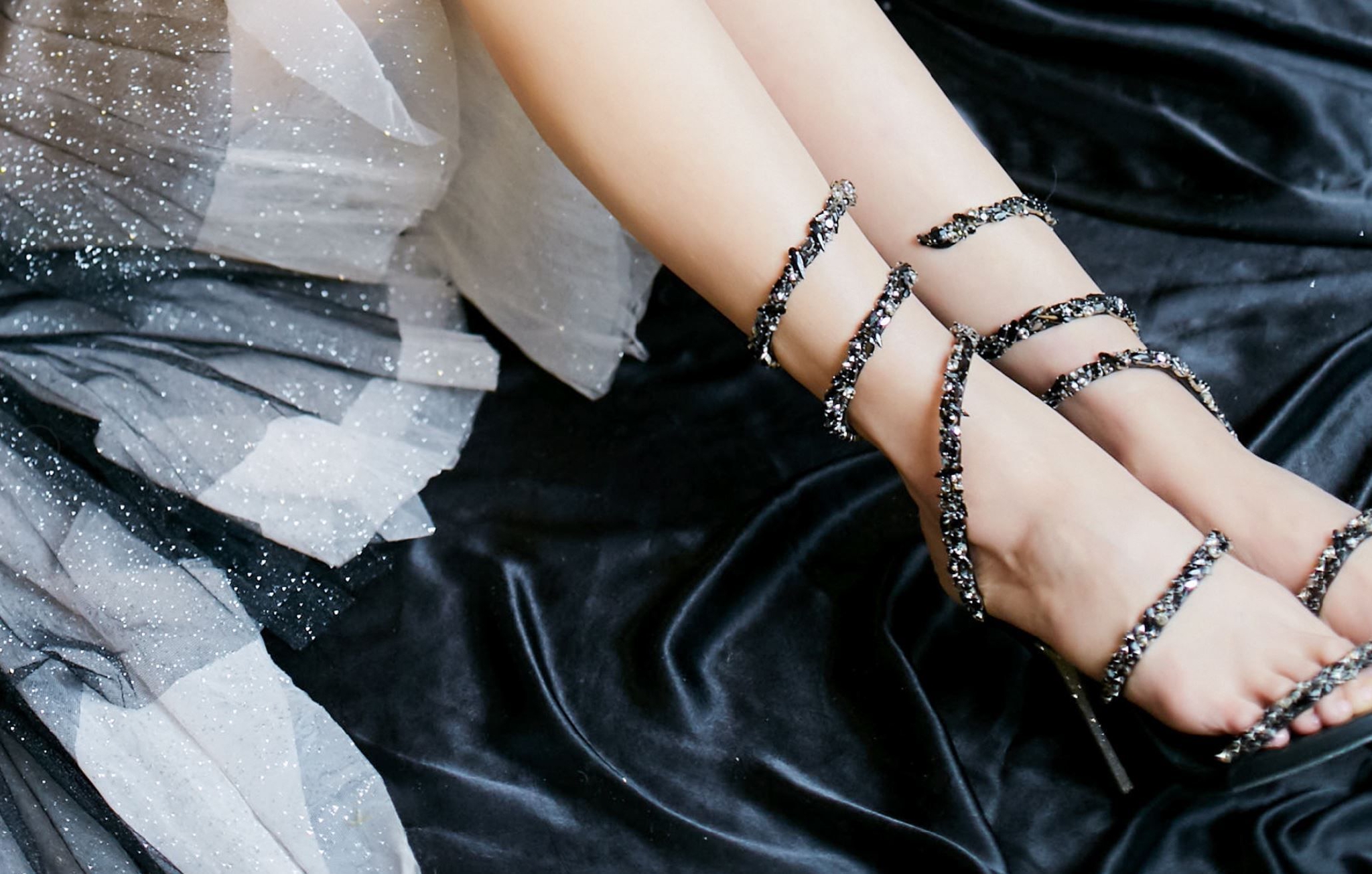 陈乔恩 绑腿高跟凉鞋