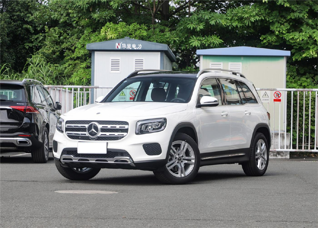 花26万元买辆低配奔驰glb大家觉得怎么样