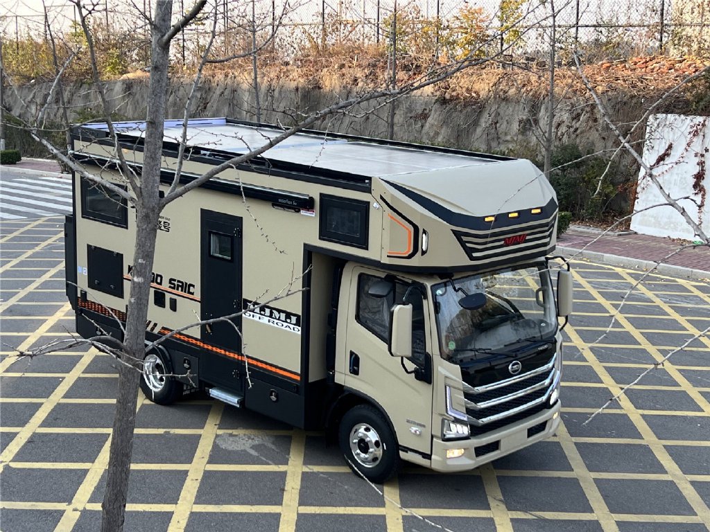 电站级太阳能房车,号称永不缺电,美景美家卡居500