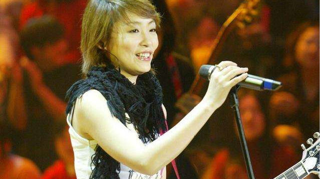 著名歌手陈琳，去世13年后，丈夫再婚生子，母亲的坚持令人动容|沈永革|女儿|张超峰|王晓京|爱情_新浪新闻