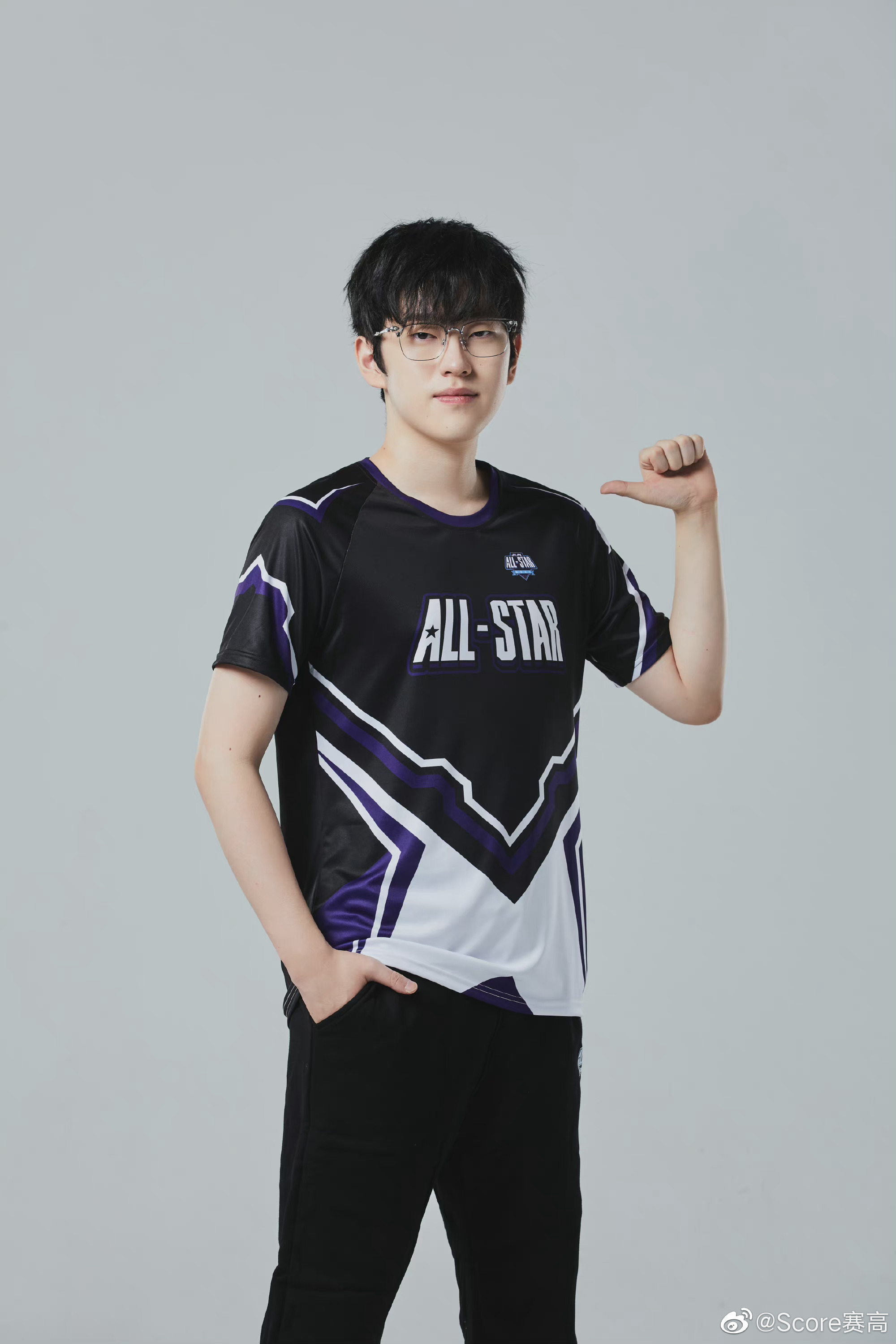 edg全明星定妆照安排|edg|电竞|英雄联盟_新浪新闻