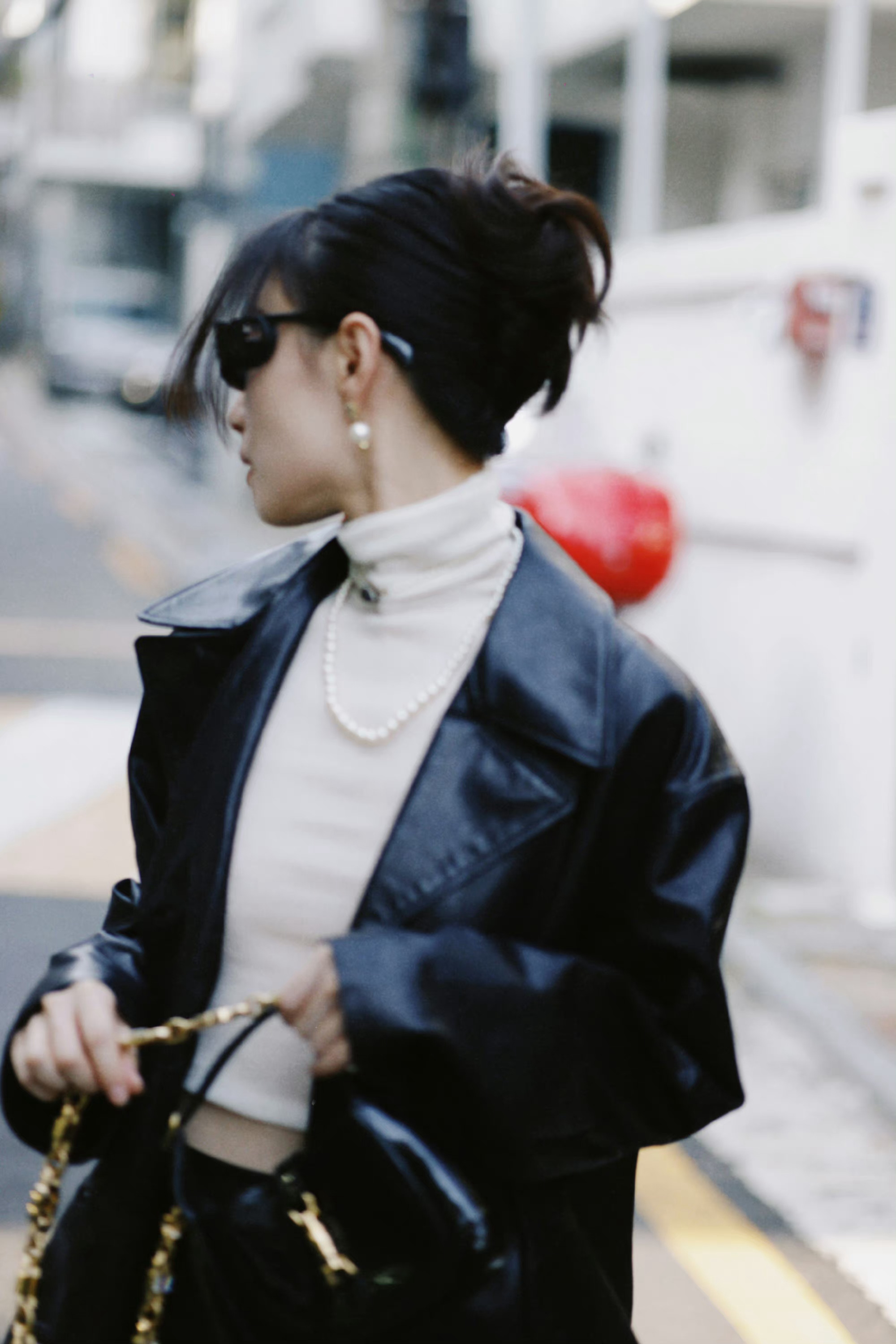 倪妮韩国街拍,皮衣搭配皮质半身裙slay造型登场……_高清图集_新浪网