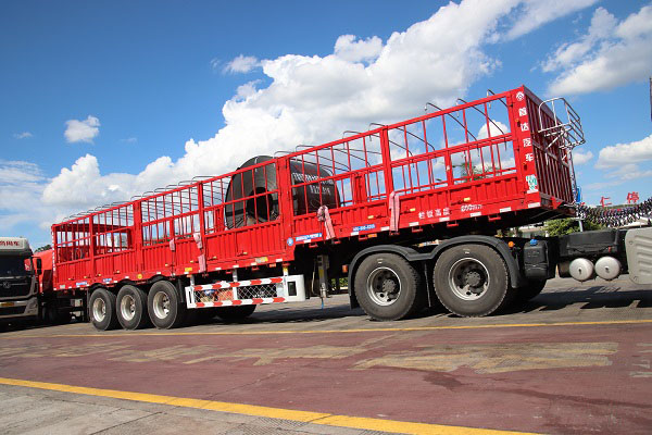 大牌品质验证 首达新国标挂车轻松通过昆磨死亡之坡|卡车之友网
