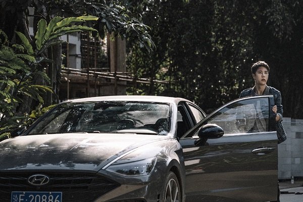 《冰雨火》杨兴权身份曝光，林德赞保持清醒，陈宇和杨熠很为难文休闲区蓝鸢梦想 - Www.slyday.coM