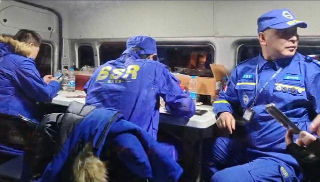 急急急!全城寻人!沈阳9岁男孩走失休闲区蓝鸢梦想 - Www.slyday.coM 急急急!全城寻人!沈阳9岁男孩走失休闲区蓝鸢梦想 - Www.slyday.coM