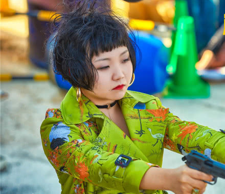 网红辣目洋子上了《男人装》,别样的极致美丽,拥有完美身材比例