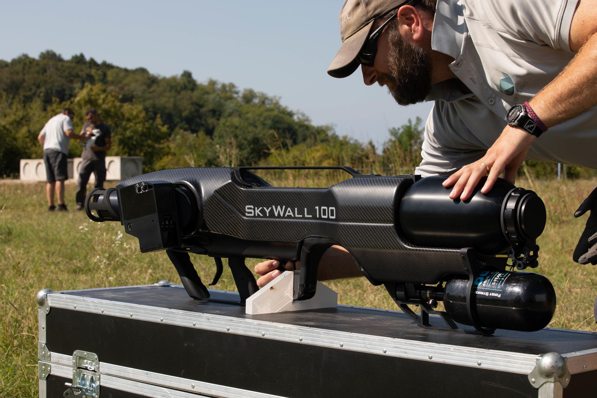 反制无人机!高科技装备助力边防