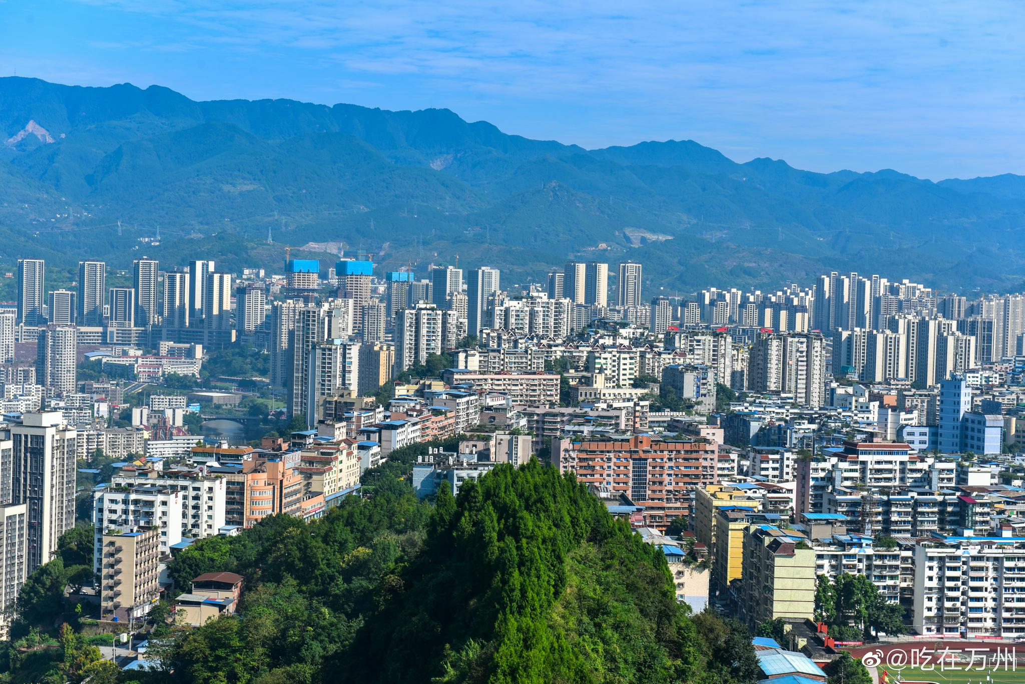 天城依空的天子城是万州八景之一