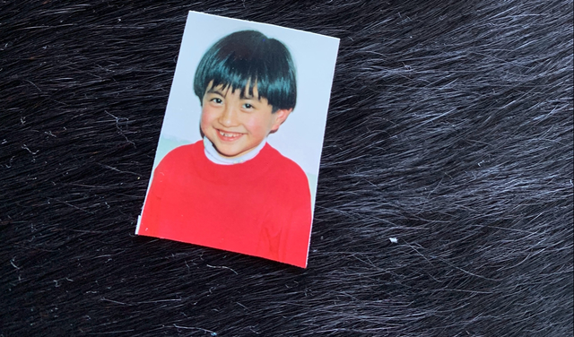 包贝尔冬至晒女儿证件照,幽默发文,无刘海的饺子美得像包文婧