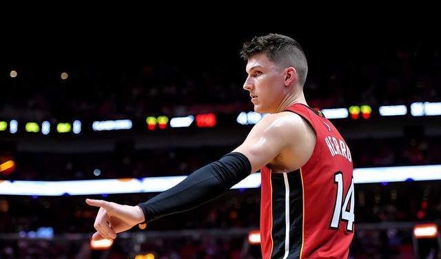 东部高管称若希罗未能提前续约 新季或防守懒散+刷数据+不愿传球休闲区蓝鸢梦想 - Www.slyday.coM 东部高管称若希罗未能提前续约 新季或防守懒散+刷数据+不愿传球休闲区蓝鸢梦想 - Www.slyday.coM