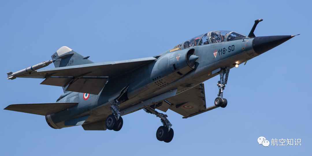 25  1961年 达索"幻影"Ⅲ 战斗机